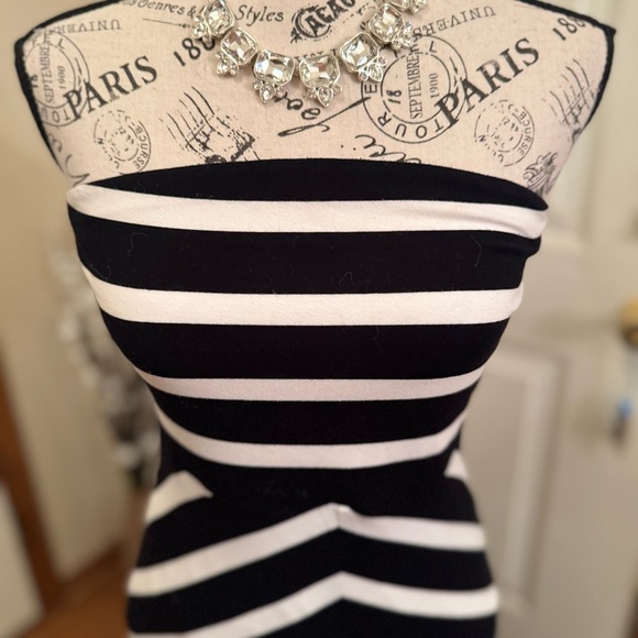 WHBM Black and White Striped Strapless hi-low dress - Picture 6 of 16